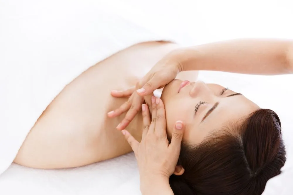 フェイシャル美肌トリートメント講座