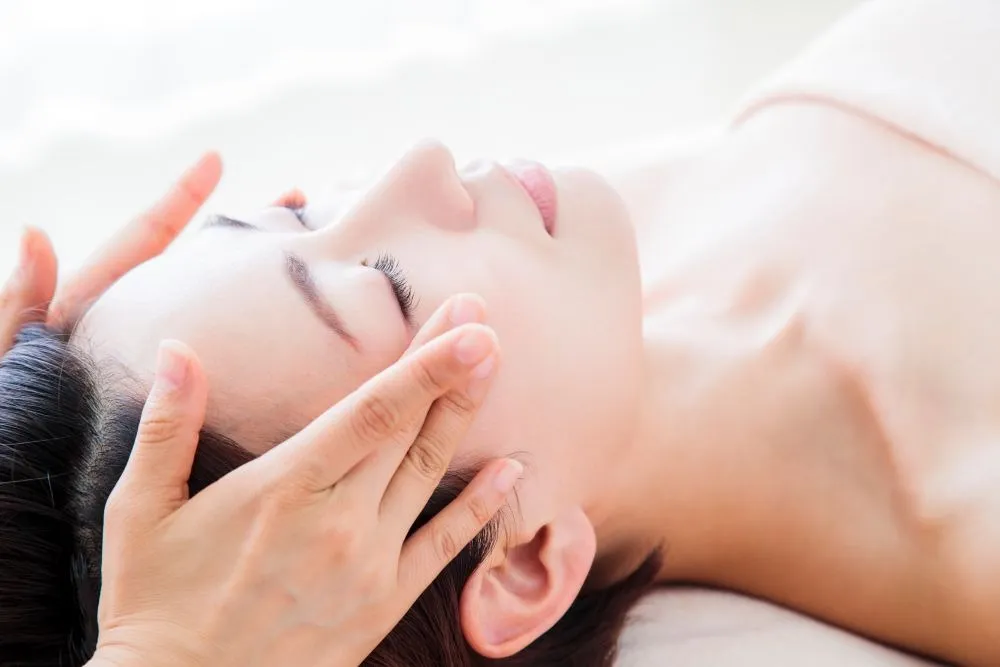 アイケア・不眠改善セラピー　＋　インストラクター/講師　講座